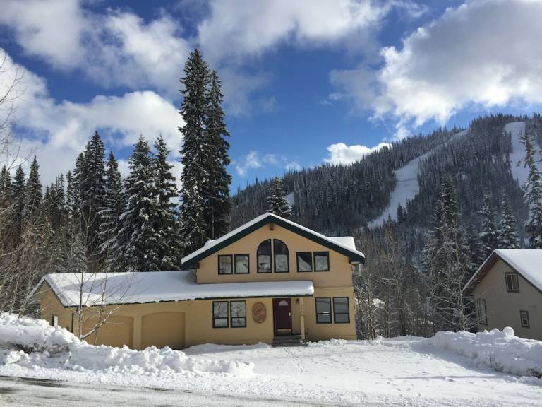 Chalet Sun Peaks