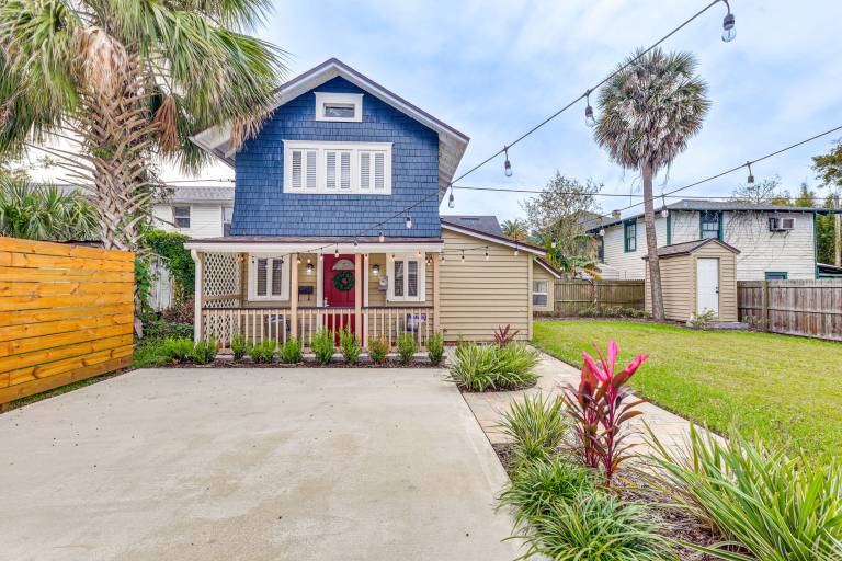 Cozy Jacksonville Cottage Walkable Location