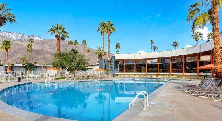 Vacation home with pool | Good for workation | Pets allowed — photo 4