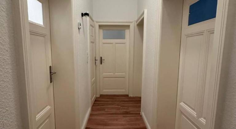 Rental apartment with 4 rooms for 8 persons — photo 3