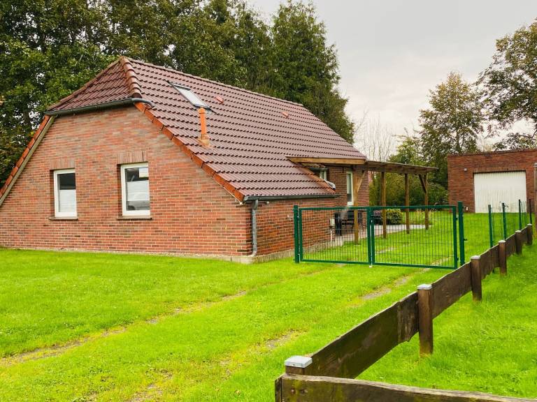 Ferienhaus in Halbemond, Nordsee f&uuml;r max. 3 Personen