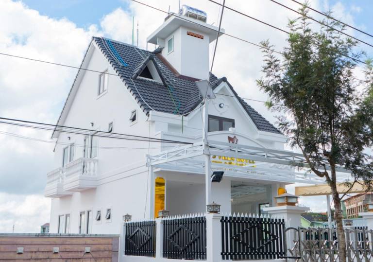 S Villa Hotel in Da Lat