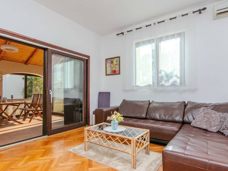 Holiday home Suric — photo 3
