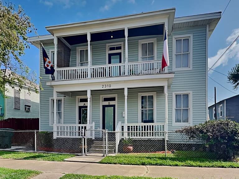 Grace of Galveston — photo 3