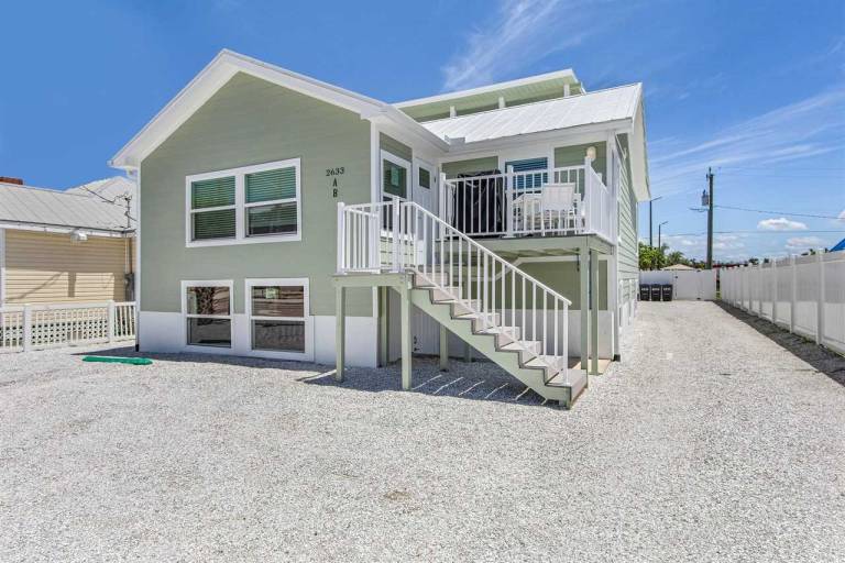 Fully equipped house with terrace, private pool & BBQ | Close to the beach | Pets allowed — photo 5