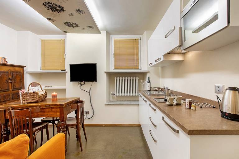 René de Challant Apartment – Central Aosta — photo 5