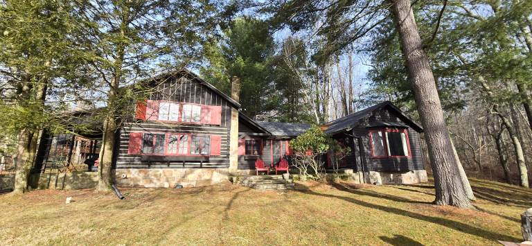 House with barbecue | Lake view in Deer Park, MD
