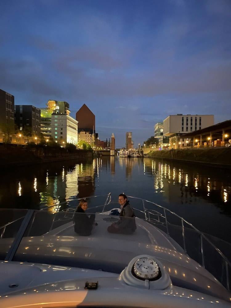 Hausboot  Duisburg