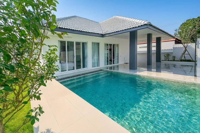 Lovely villa | Dogs allowed in Pattaya