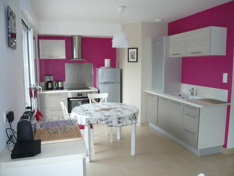 Gite with patio, yard & BBQ | Next to the beach | Pet-friendly — photo 2