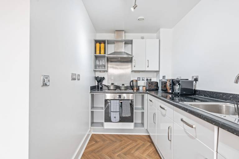 Apartment with 2 rooms for 6 persons — photo 4