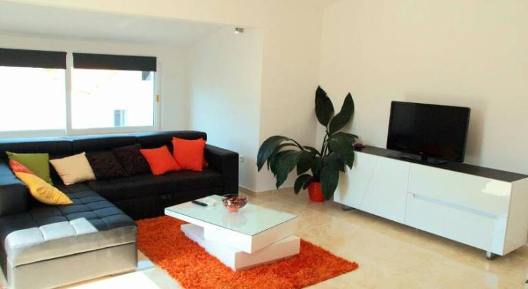Rental apartment with 3 rooms for 8 persons — photo 2