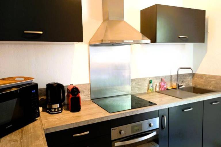 Rental apartment with terrace | Dogs allowed — photo 2