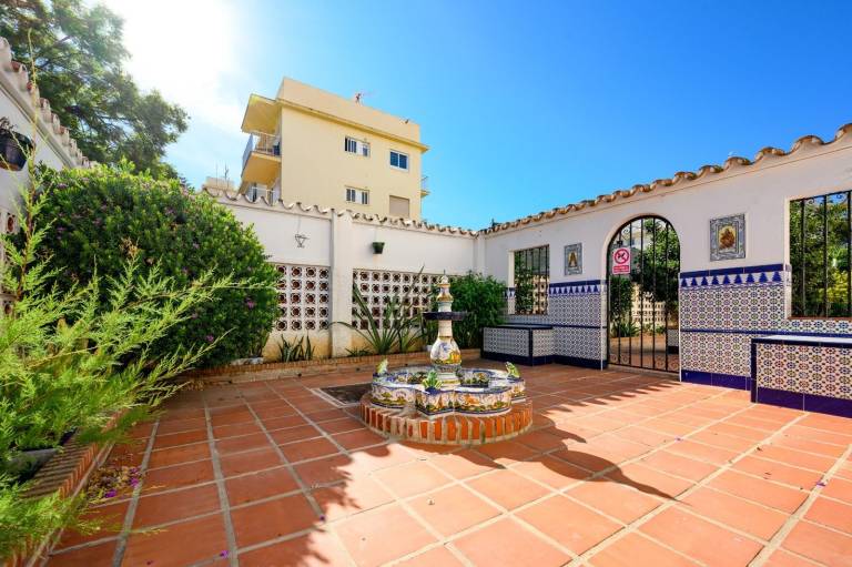 Apartment 'Fantastico Atico Duplex' with Sea View, Wi-Fi and Air Conditioning — photo 2