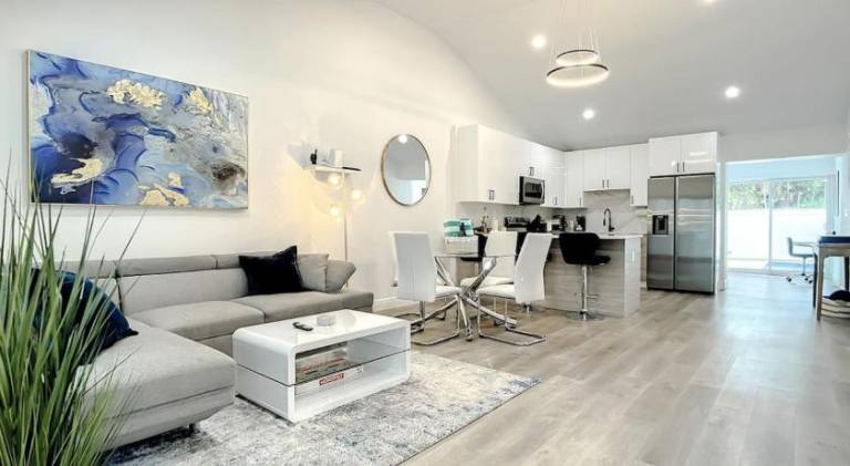 Ample house with pool | Good for workation | Pet-friendly — photo 3