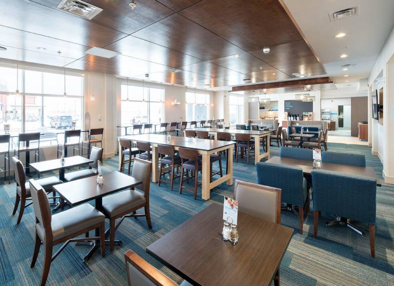 Holiday Inn Express Red Deer North By IHG — photo 5