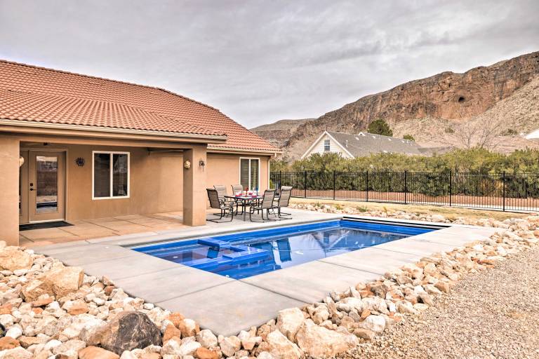 Hurricane Home w/ Pool & Spa  25 Mi to Zion! — photo 2