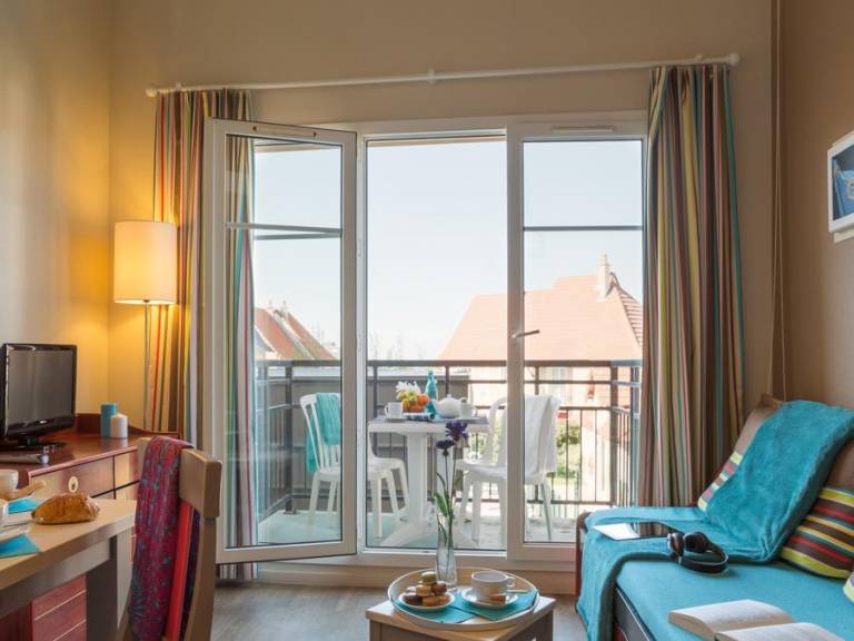 Apartment with heated pool | Close to the beach | Pets are welcome — photo 5