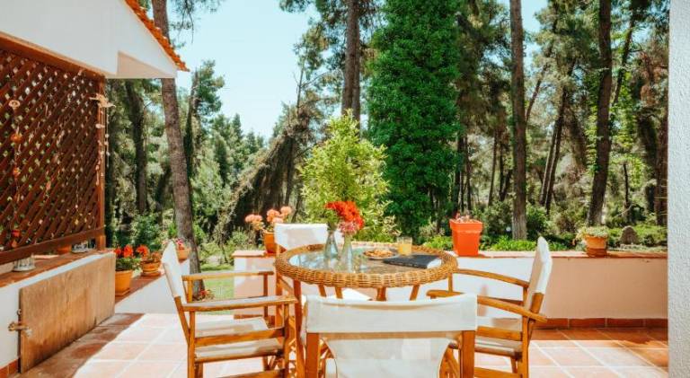 House with garden & terrace in Kassandra