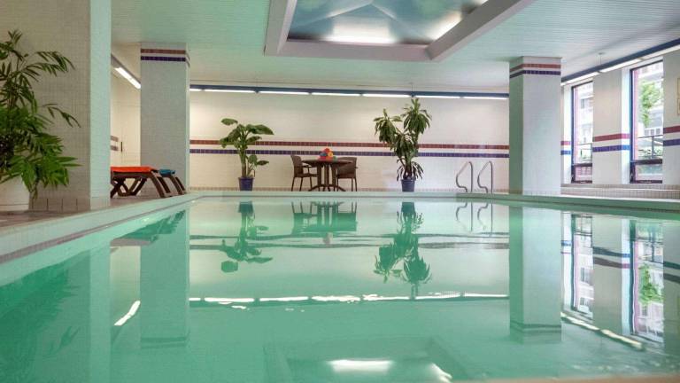 Cartier Place Suite Hotel — photo 2