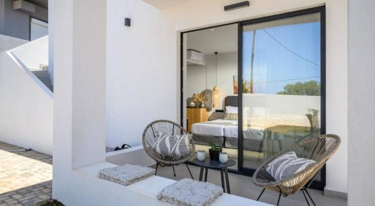 Beautiful serviced apartment with garden & terrace | Pets allowed — photo 5