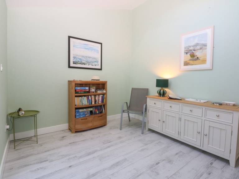 Cottage with garden | Beach view — photo 3