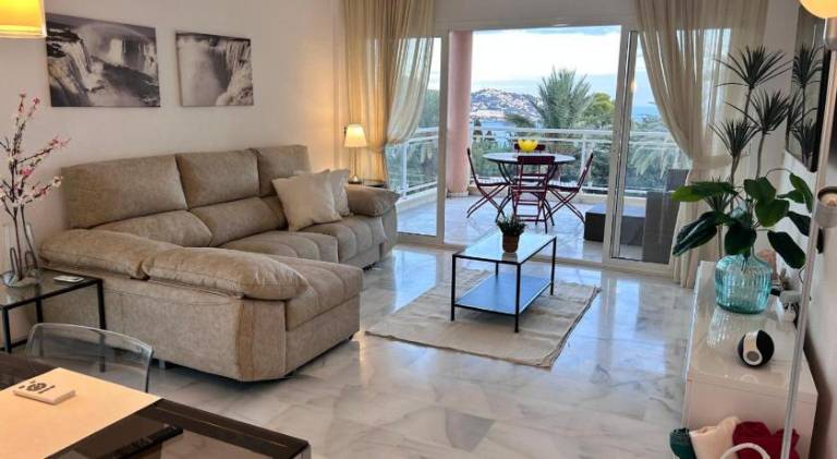 Villa with yard, terrace & private pool | Perfect for remote work in Granada