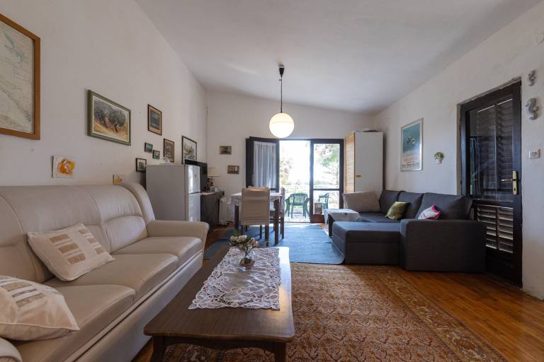 Fully equipped beautiful vacation home with grill, terrace & garden | Sea view | Pet-friendly — photo 2