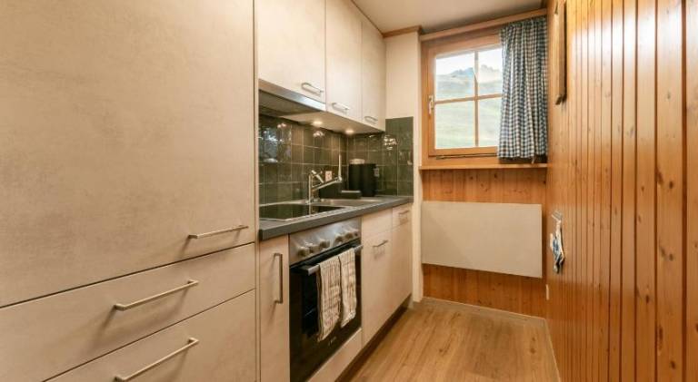 Rental apartment with 3 rooms for 5 persons — photo 4