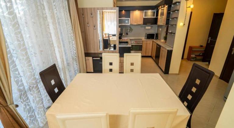 Spacious rental apartment with pool | Next to the beach | Pets allowed — photo 3
