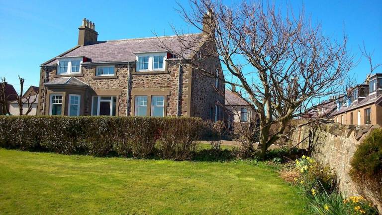 House Saint Abbs
