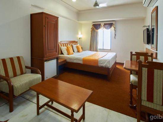 Hotel Aditi By WB Hotels in Vadodara