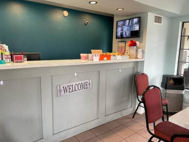 Nola Inn — photo 5