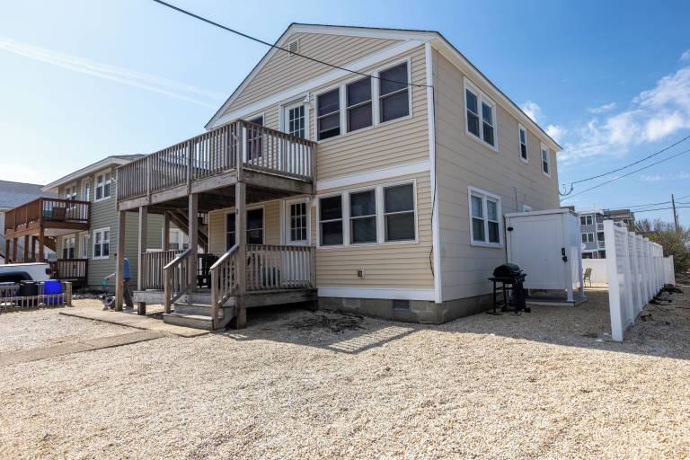 House  Ship Bottom
