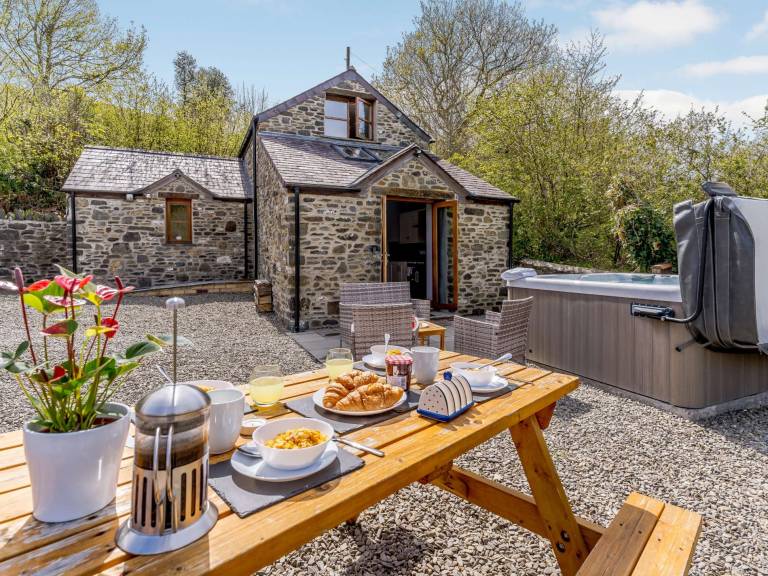 Cottage  Aberaeron