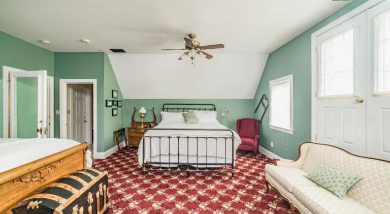 Best of My Love - CA King Size Bed - Sleeps 2-4 in Lynchburg, VA