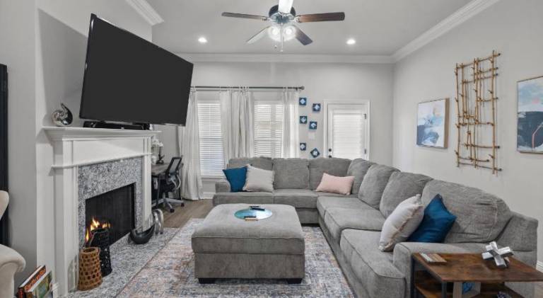 Fully equipped vacation home with BBQ, patio & yard | Good for workation | Pets are welcome — photo 2
