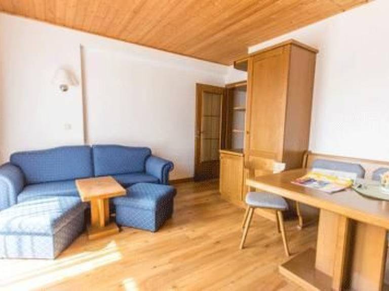 Holiday apartment with terrace & barbeque — photo 4
