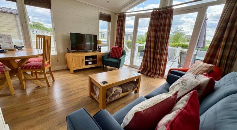 Vacation home with pool | Pet-friendly in Cirencester