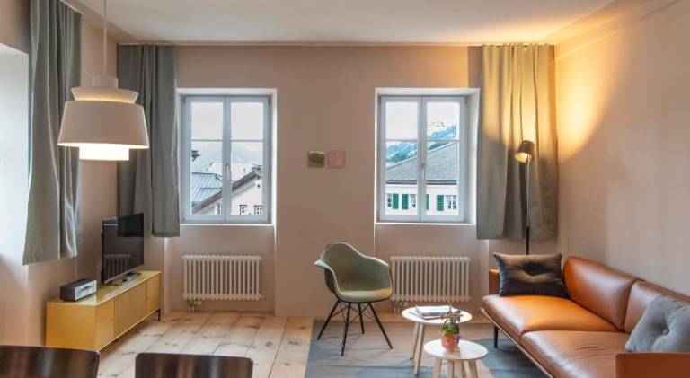 Apartment | Close to the ski | Pet-friendly in Scuol