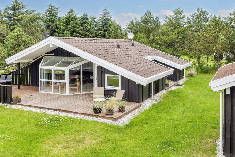 Ferienhaus mit Hund in Grønhøj fuer max. 4 Personen