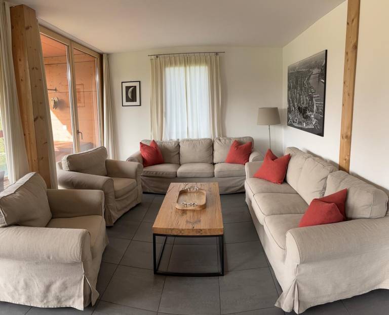 Fully equipped big holiday apartment with garden & terrace | Good for workation | Dogs allowed — photo 2