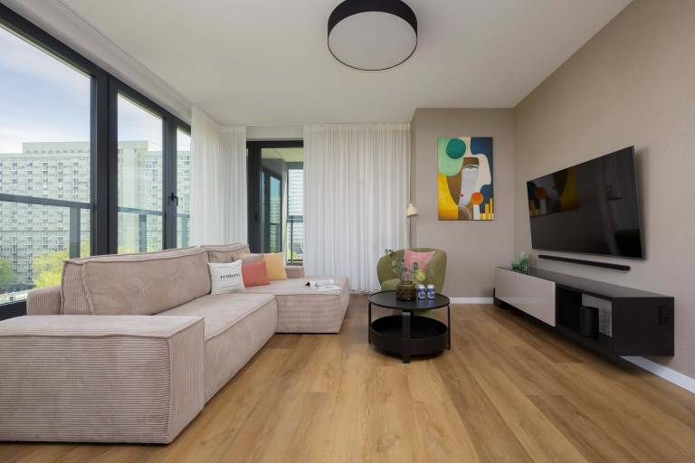Family-oriented apartment with fast internet | Next to Palace of Culture and Science | Pets are welcome in Warsaw