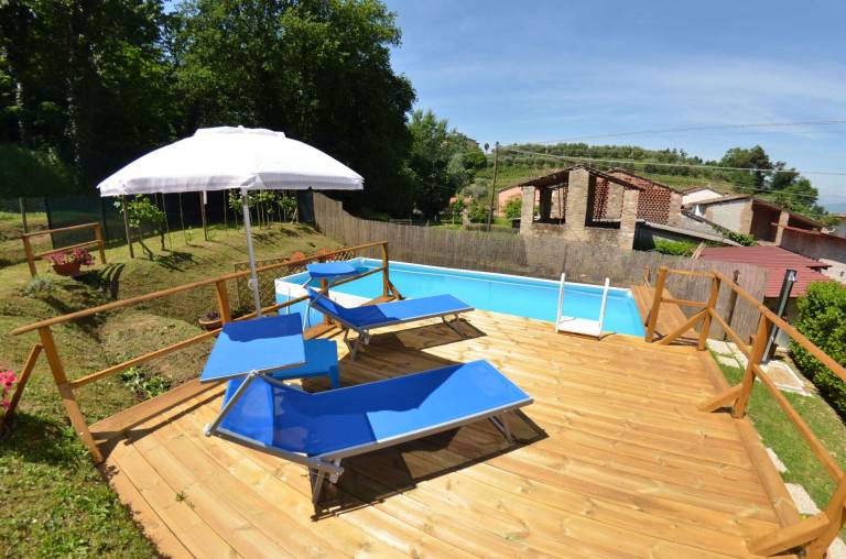 Family-friendly house with private pool, barbecue & yard | Pets are welcome in Capannori