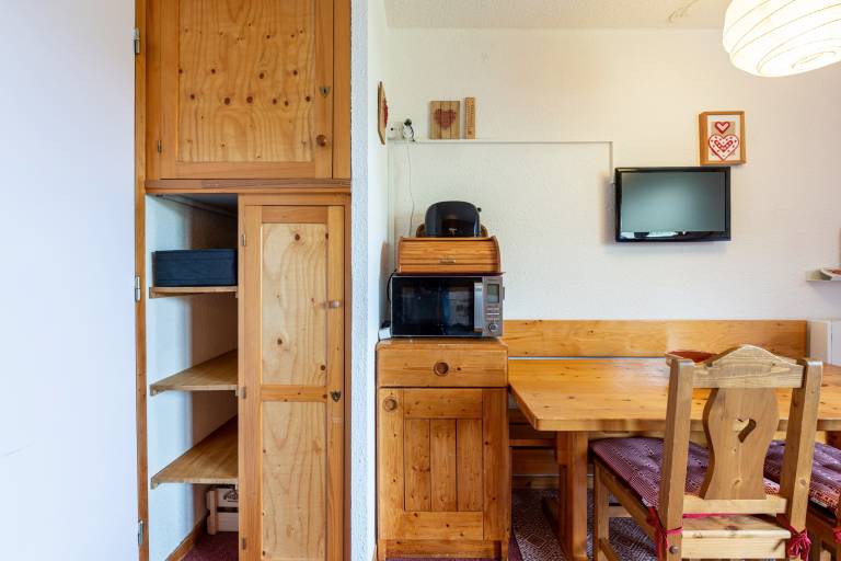 Apartment 'Le Creux De L'Ours' with Mountain View, Balcony and Wi-Fi — photo 3