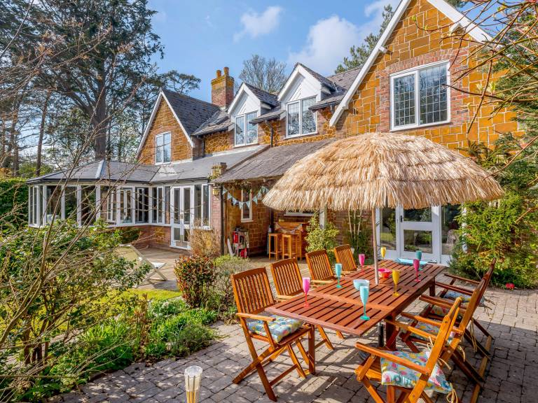 Children-friendly cottage with yard & grill | River view | Pet-friendly — photo 3
