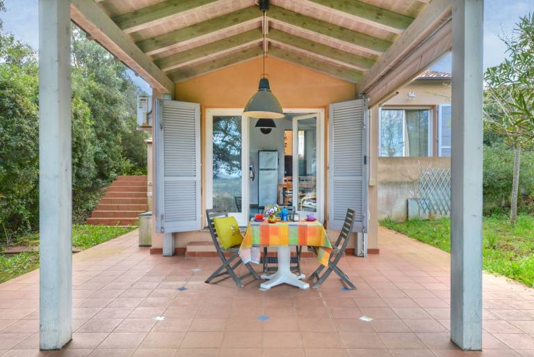 Villa with yard & BBQ — photo 2