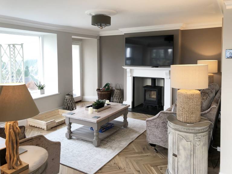 Children-friendly cottage with barbecue, garden & patio | River view | Pets are welcome — photo 4