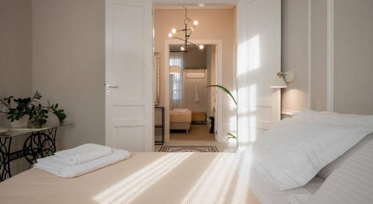 Fully equipped lovely villa with yard & terrace | Beach nearby | Pets allowed in Chania