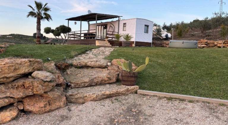 Vacation home with jacuzzi & pool in Menfi